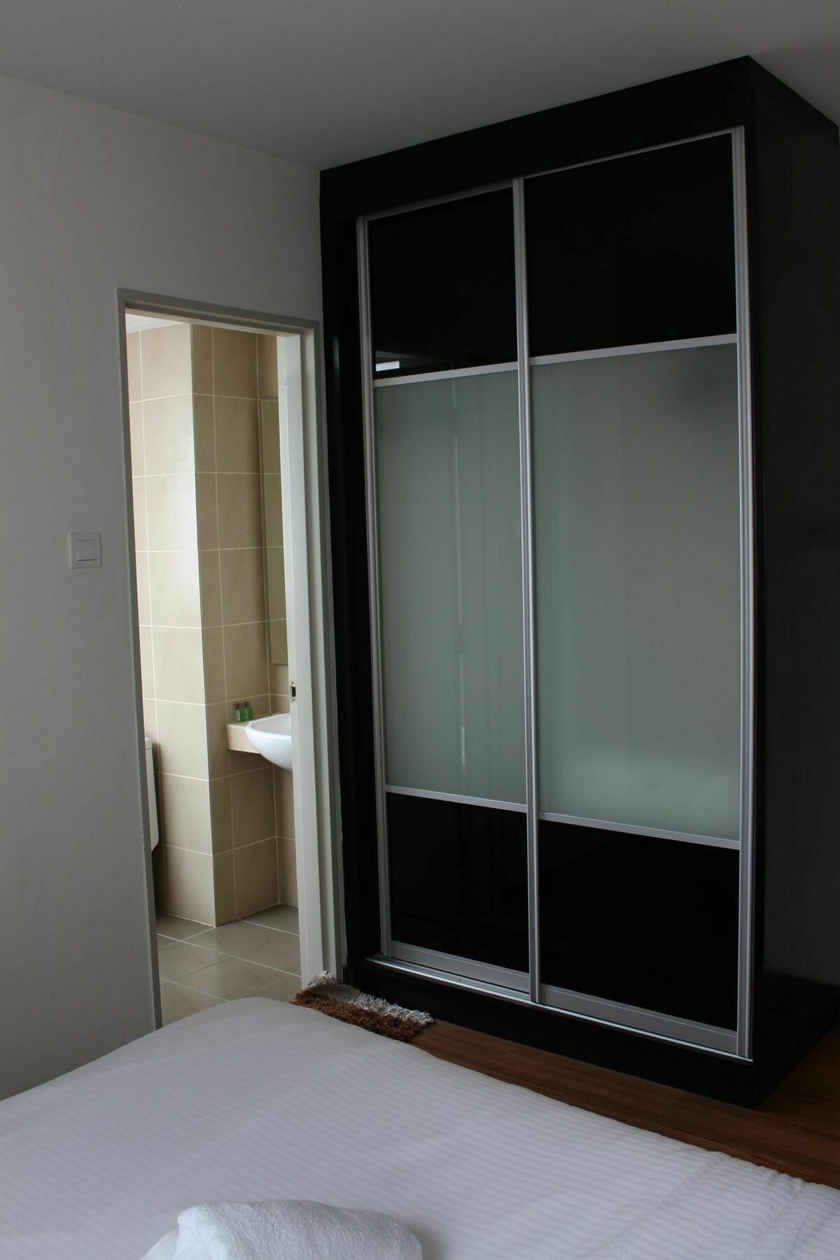Peaceful Service Suite At Taragon Putri Bintang Куала Лумпур Екстериор снимка