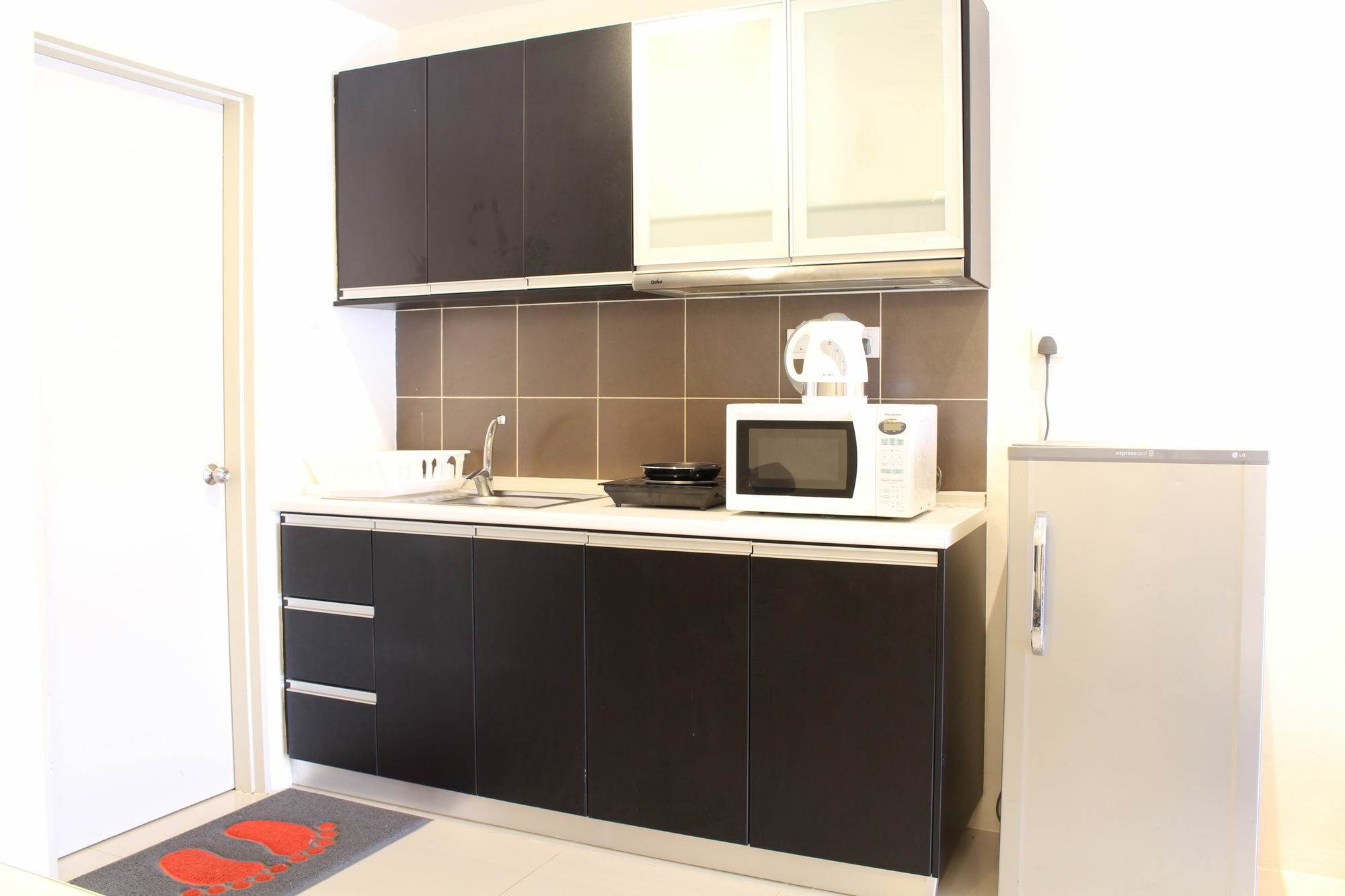 Peaceful Service Suite At Taragon Putri Bintang Куала Лумпур Екстериор снимка